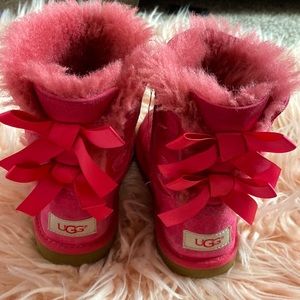 Bailey Hot pink Uggs